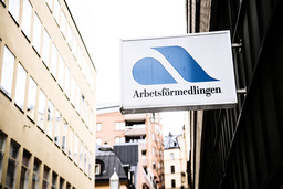 Det råder brist på arbetskraft inom vård-, pedagogik- och byggbranschen, enligt Arbetsförmedlingens prognos för hösten. Arkivbild.