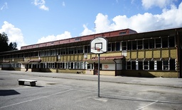 I dag kan Skolinspektionen inte lägga ner en kommunal skola. Däremot kan den ta över en skola, vilket skedde med Storvretskolan i Botkyrka. Arkivbild.