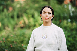Elin Anna Labba skriver fram de tvångsförflyttade samernas historia. Pressbild.