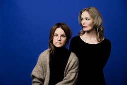 Emma Adbåge och Lotta Olsson gör en bokserie om känslor, för de yngsta. Först ut är 'Ledsen', och nästa år kommer en bok om glädje. Pressbild.