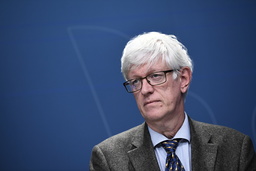 Skidanläggningarna kommer att få hålla öppet under påsken, meddelar Johan Carlson, generaldirektör på Folkhälsomyndigheten vid en pressträff.