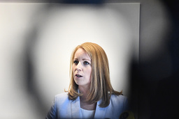– Den enskilt viktigaste åtgärden för landets företag är att pressa tillbaka smittan så att ekonomin kan komma i gång, säger C-ledaren Annie Lööf. Arkivbild.
