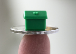 Slopad uppskovsränta kommer på toppen av redan skattegynnade rikare bostadsägare.