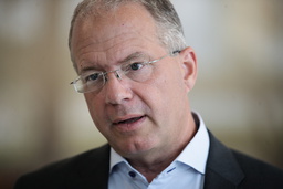 'Vi trycker systemet till bristningsgränsen. Och det i sin tur kommer att innebära störningar. Ser vi inte störningar i en sån här situation så har vi inte spänt bågen tillräckligt högt. Det kommer att fortgå resten av året', säger Volvos VD Martin Lundstedt.