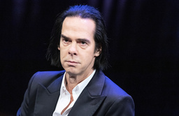 Nick Cave delar med sig av tankarna efter sonens död i en ny bok. Arkivbild.