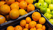 Tramadoltabletterna gömdes bland clementiner och apelsiner. Arkivbild.