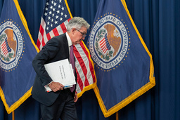 Något högre kärninflation än väntat i juni i USA – enligt måttet PCE – ökar trycket på räntehöjningar från Federal Reserve, med ordförande Jerome Powell. Arkivbild