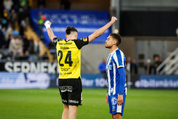 Amor Layouni jublar efter segern mot IFK Göteborg.