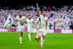 Real Madrids Brahim Diaz firar ett av målen mot Cadiz. Senare på lördagen säkrades klubbens ligatitel.