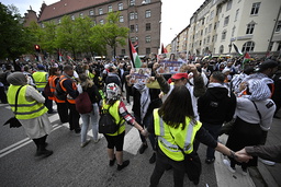 Under torsdagen samlades tiotusentals personer för att demonstrera i samband med Eurovision Song Contest.