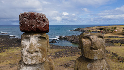 Rapa Nui, eller Påskön, är mest känd för sina gigantiska stenstatyer. Arkivbild.