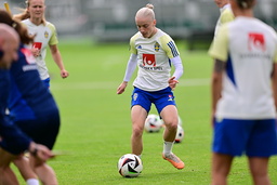 Anna Sandberg är skadad och tvingades stå över lördagens ligapremiär med Manchester United. Arkivbild.