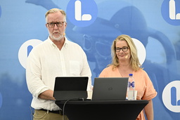 Partiledare och utbildningsminister Johan Pehrson (L) och skolminister Lotta Edholm (L). Arkivbild.