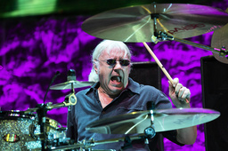 Deep Purples trummis Ian Paice är en av de musiker från hårdrocksvärlden som har fått låna ut sitt namn till en utdöd art av ormstjärna. Arkivbild.