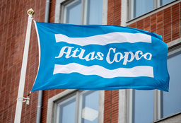 Kvartalsrapport från Atlas Copco. Arkivbild