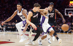 Pelle Larsson gjorde 13 poäng för Miami Heat i nattens match mot Sacramento Kings.