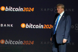 Donald Trump i samband med sitt framträdande vid en bitcoinkonferens i Nashville i juli tidigare i år.