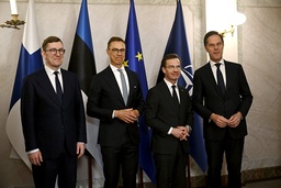 Estlands premiärminister Kristen Michal, Finlands president Alexander Stubb, Sveriges statsminister Ulf Kristersson och Natos generalsekreterare Mark Rutte i samband med tisdagens möte i Helsingfors.