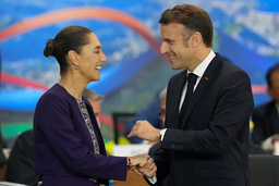 Mexikos president Claudia Sheinbaum och Frankrikes president Emmanuel Macron under G20-ländernas toppmöte i Brasilien i november i fjol. Arkivfoto.