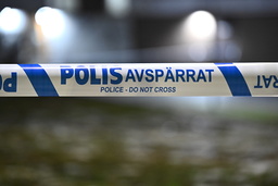 Polisen har gjort vissa avspärrningar på platsen. Arkivbild.