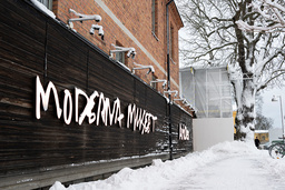 Moderna Museet och Statens centrum för arkitektur och design (även Arkitektur- och designcentrum eller Arkdes) på Skeppsholmen i Stockholm. Arkivbild.