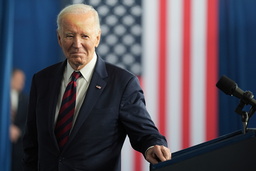 Joe Biden har nu lämnat över till Donald Trump.