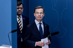 Sveriges nationella säkerhetsrådgivare Henrik Landerholm och statsminister Ulf Kristersson (M). Arkivbild