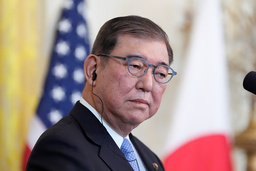 Japans premiärminister Shigeru Ishiba i Vita huset i Washington på fredagen.