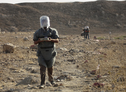 Minröjare i nordöstra Turkiet, nära gränsen till Irak. Arkivbild.