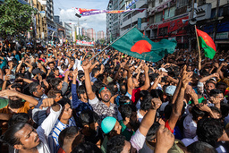 En protest i Bangladesh huvudstad Dhaka i augusti. Arkivbild.