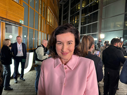 Dorothee Bär, vice ordförande för CSU, på Kristdemokraternas valvaka i Berlin.