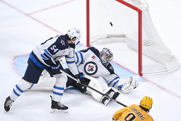 Nashvilles Filip Forsberg inledde målgörandet i nattens möte mot Winnipeg.