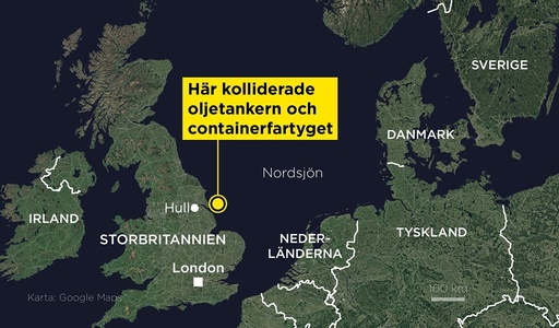 En svenskägd oljetanker och ett containerskepp har kolliderat i Nordsjön 15 km från kusten.