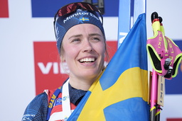 Elvira Öberg firar sitt guld i VM. Arkivbild.