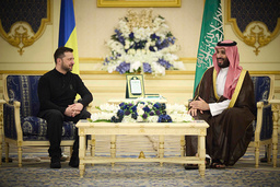 Ukrainas president Volodymyr Zelenskyj och Saudiarabiens kronprins Mohammed bin Salman träffades på måndagen.