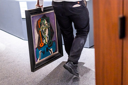 'Buste De Femme' av Pablo Picasso. Här från Sotheby's i New York. Arkivbild.