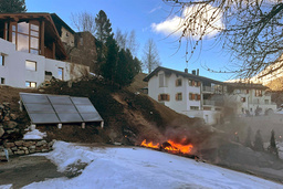 Olyckan skedde två minuter efter att planet lyft från flygplatsen Samedan i närheten av S:t Moritz i Schweiz.