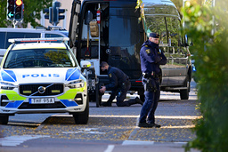 Ett misstänkt farligt föremål har hittats utomhus i Svartbäcken i centrala Uppsala under lördagen. 
