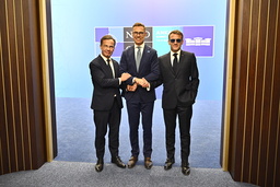 Sveriges statsminister Ulf Kristersson (M), Finlands Alexander Stubb och Frankrikes president Emmanuel Macron.